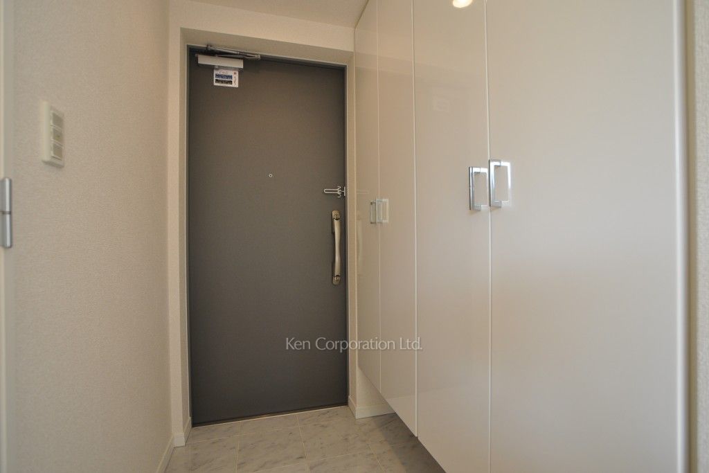 パークアクシス六本木檜町公園の写真 玄関 ※2階の同じ間取タイプを撮影。仕様が異なることがあります。