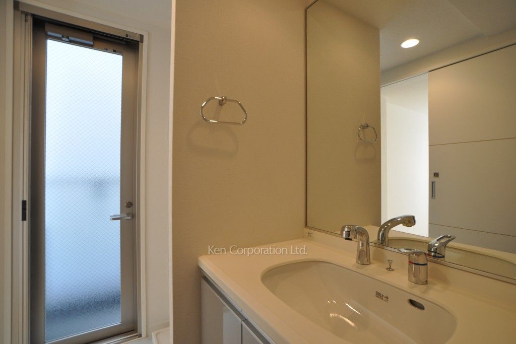 パークアクシス六本木檜町公園の写真 パウダールーム ※2階の同じ間取タイプを撮影。仕様が異なることがあります。