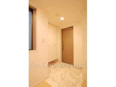 カスタリア東日本橋の写真 玄関 ※5階の同じ間取タイプを撮影。仕様が異なることがあります。