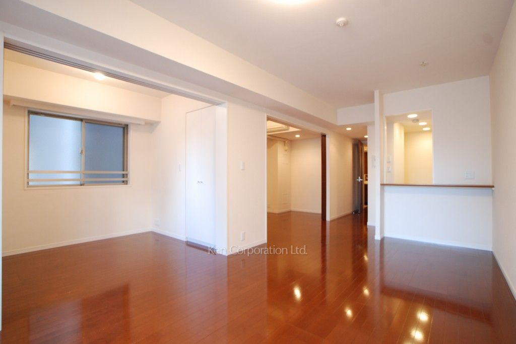 カスタリア東日本橋の写真 リビングダイニング