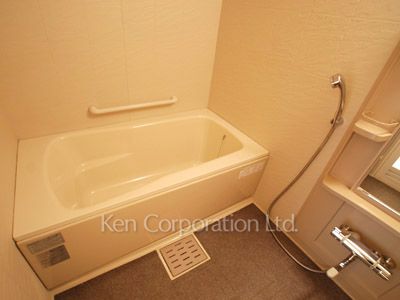 カスタリア高輪の写真 バスルーム ※8階の同じ間取タイプを撮影。仕様が異なることがあります。