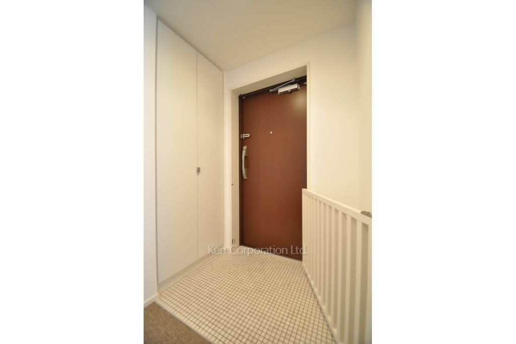 コンフォリア芝浦バウハウスの写真 玄関 ※5階の同じ間取タイプを撮影。仕様が異なることがあります。