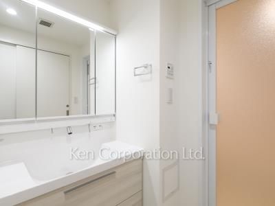 パウダールーム