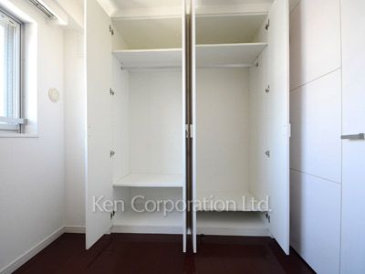 レジディア東麻布の写真 クローゼット ※12階の同じ間取タイプを撮影。仕様が異なることがあります。