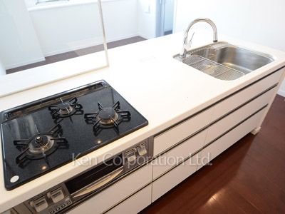 レジディア東麻布の写真 キッチン ※12階の同じ間取タイプを撮影。仕様が異なることがあります。