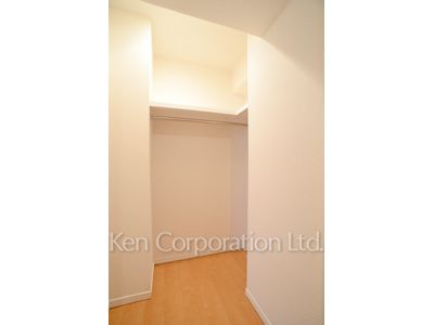 パークアクシス日本橋浜町の写真 ウォークインクローゼット ※7階の同じ間取タイプを撮影。仕様が異なることがあります。