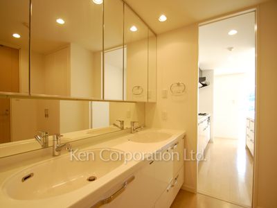 アーバンパーク代官山Ⅱの写真 パウダールーム ※3階の同じ間取タイプを撮影。仕様が異なることがあります。