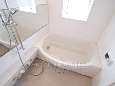 アーバンパーク代官山Ⅱの写真 バスルーム ※3階の同じ間取タイプを撮影。仕様が異なることがあります。