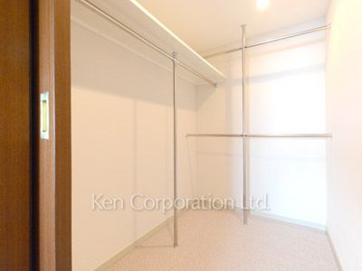 ラ・トゥール三田の写真 ウォークインクローゼット