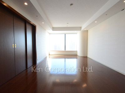 ラ・トゥール三田の写真 リビングダイニング