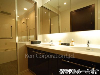 ラ・トゥール三田の写真 パウダールーム ※40階の同じ間取タイプを撮影。仕様が異なることがあります。