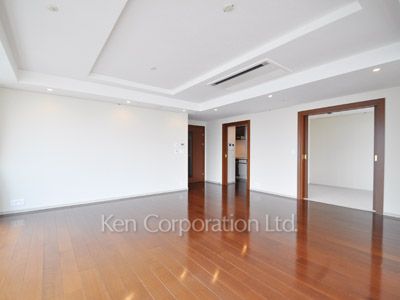 リビングダイニング