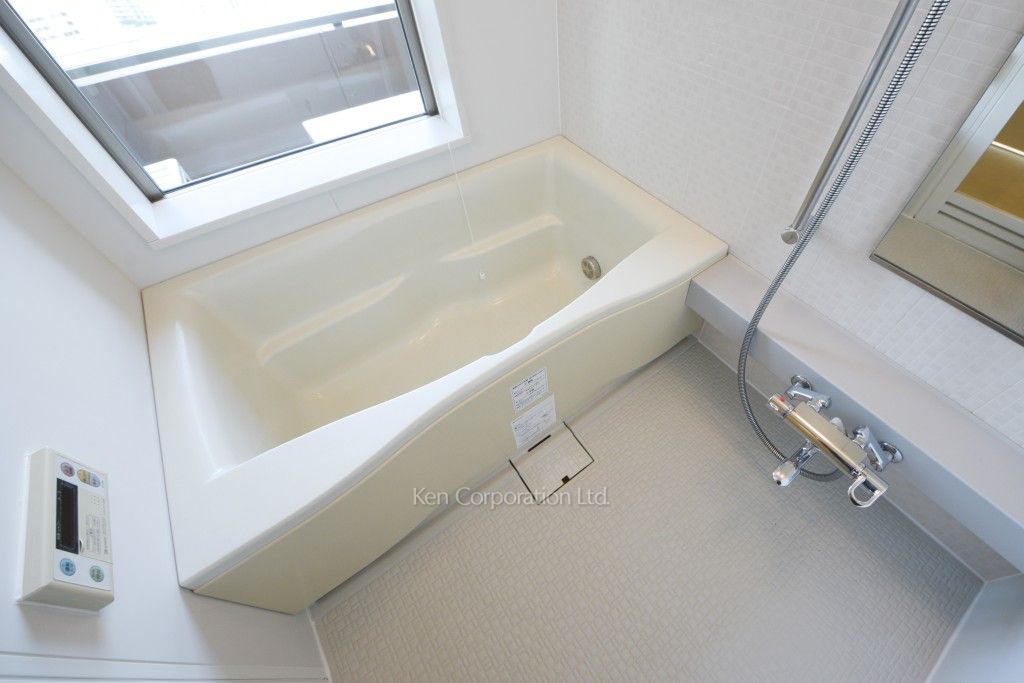 芝浦アイランド エアタワーの写真 バスルーム ※30階の同じ間取タイプを撮影。仕様が異なることがあります。