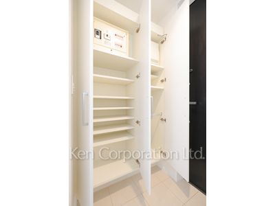 芝浦アイランド エアタワーの写真 シューズクローゼット