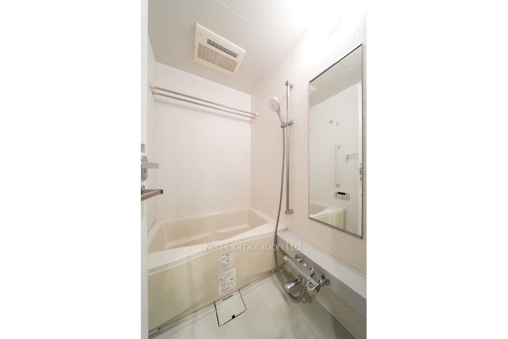 芝浦アイランド エアタワーの写真 バスルーム ※4階の同じ間取タイプを撮影。仕様が異なることがあります。