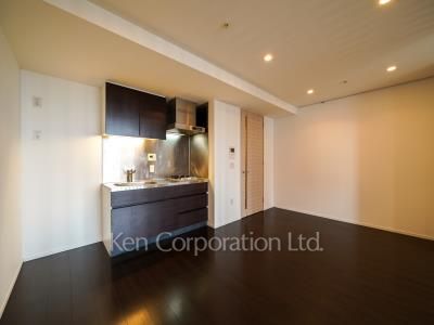 芝浦アイランド エアタワーの写真 居室（LDなど） ※15階の同じ間取タイプを撮影。仕様が異なることがあります。