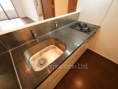 芝浦アイランド エアタワーの写真 キッチン ※13階の同じ間取タイプを撮影。仕様が異なることがあります。