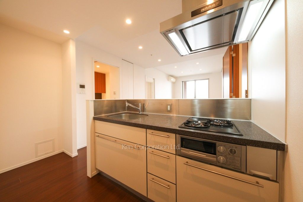 芝浦アイランド エアタワーの写真 キッチン ※13階の同じ間取タイプを撮影。仕様が異なることがあります。