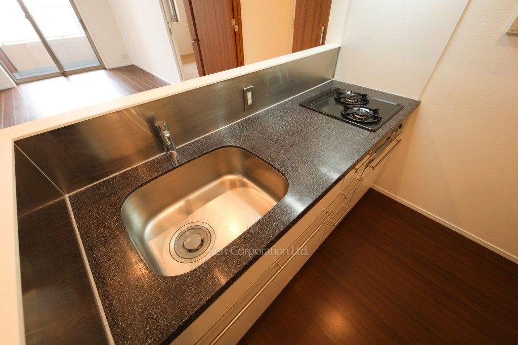 芝浦アイランド エアタワーの写真 キッチン ※13階の同じ間取タイプを撮影。仕様が異なることがあります。