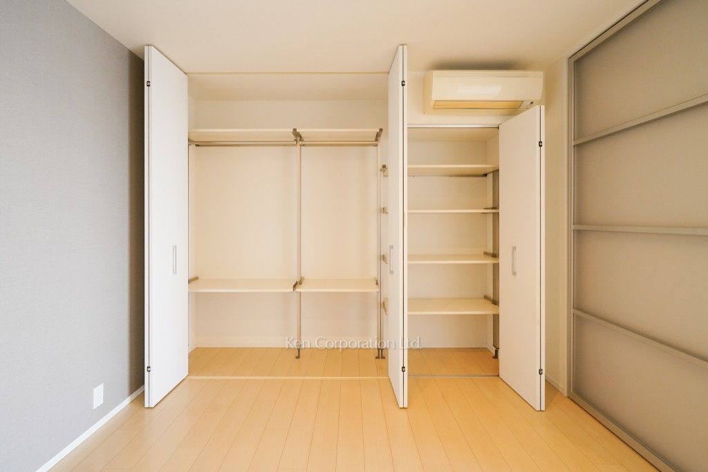 芝浦アイランド エアタワーの写真 クローゼット ※26階の同じ間取タイプを撮影。仕様が異なることがあります。