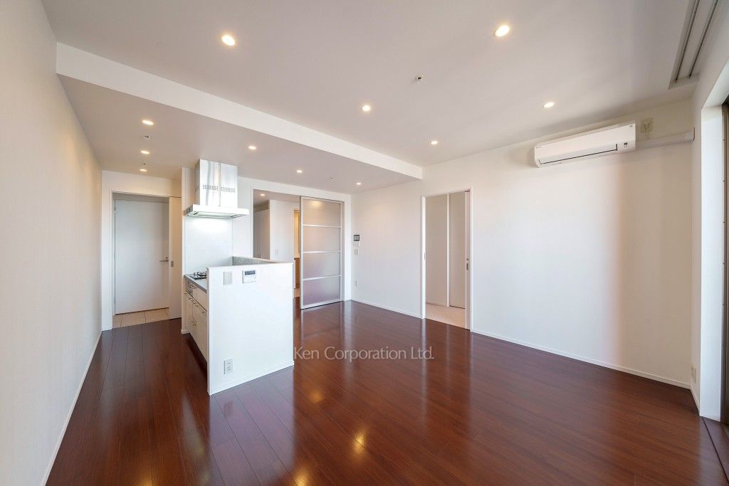 芝浦アイランド エアタワーの写真 居室（LDなど） ※33階の同じ間取タイプを撮影。仕様が異なることがあります。