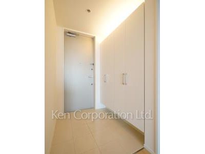 芝浦アイランド エアタワーの写真 玄関 ※30階の同じ間取タイプを撮影。仕様が異なることがあります。