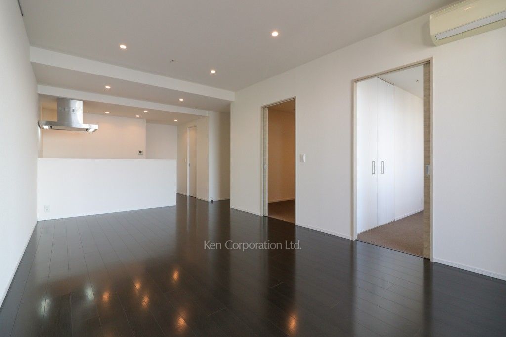 芝浦アイランド エアタワーの写真 居室（LDなど） ※31階の同じ間取タイプを撮影。仕様が異なることがあります。