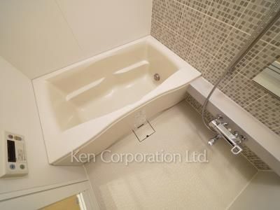バスルーム ※33階の同じ間取タイプを撮影。仕様が異なることがあります。