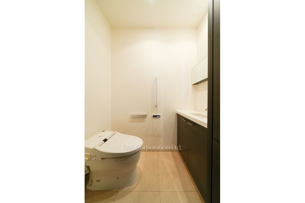 芝浦アイランド エアタワーの写真 トイレ ※47階の同じ間取タイプを撮影。仕様が異なることがあります。