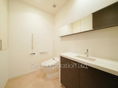 芝浦アイランド エアタワーの写真 トイレ ※46階の同じ間取タイプを撮影。仕様が異なることがあります。