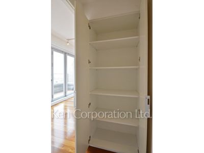 コンフォリア代官山青葉台の写真 クローゼット