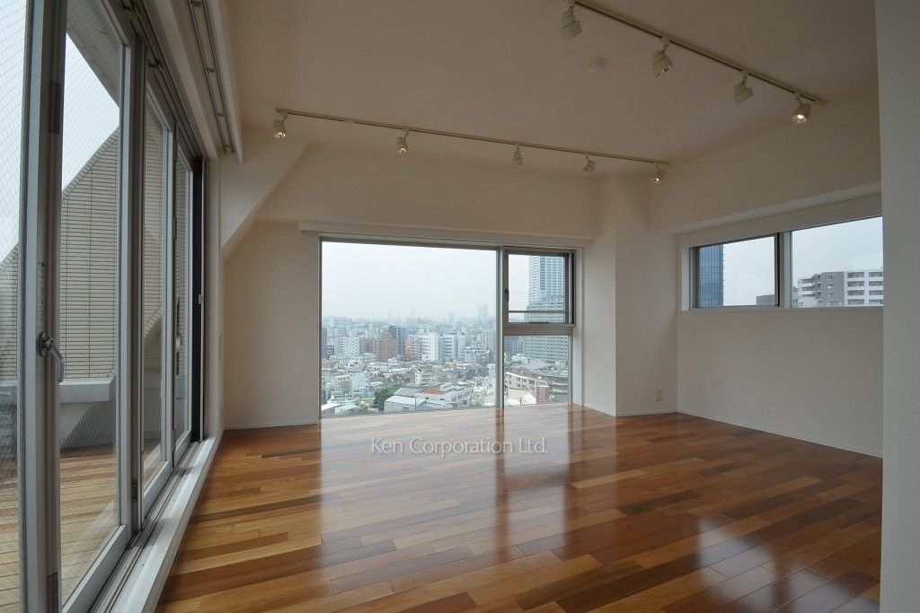 コンフォリア代官山青葉台の写真 居室