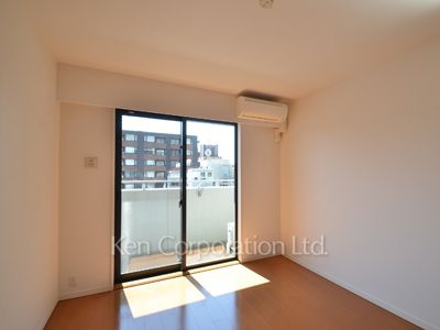 リエトコート アルクスタワーの写真 ベッドルーム ※8階の同じ間取タイプを撮影。仕様が異なることがあります。