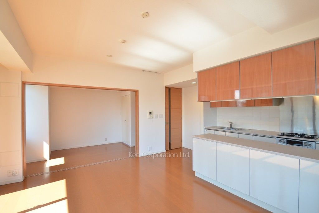 リエトコート アルクスタワーの写真 居室（LDなど） ※8階の同じ間取タイプを撮影。仕様が異なることがあります。