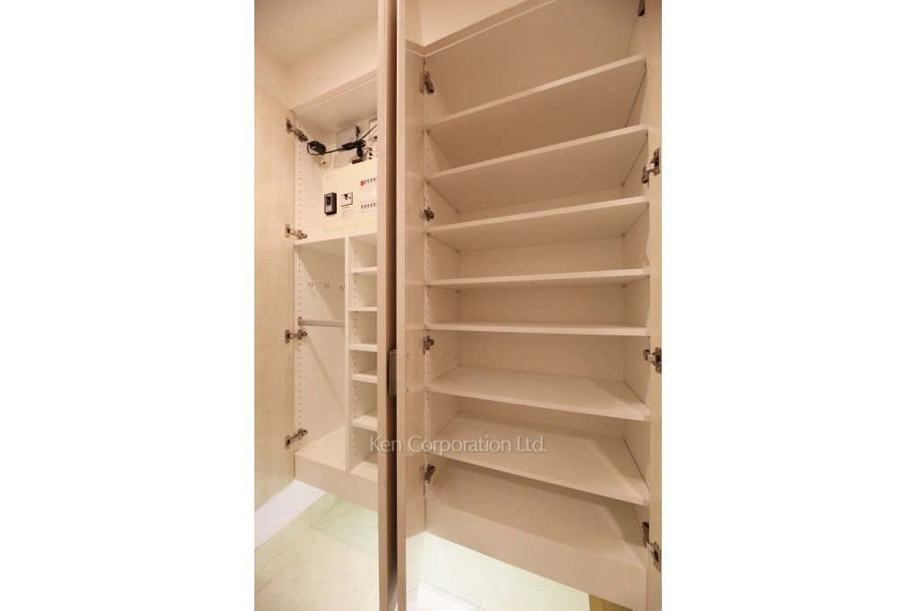 リエトコート アルクスタワーの写真 シューズクローゼット