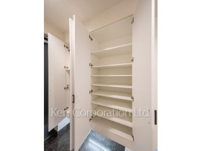 リエトコート アルクスタワーの写真 シューズクローゼット