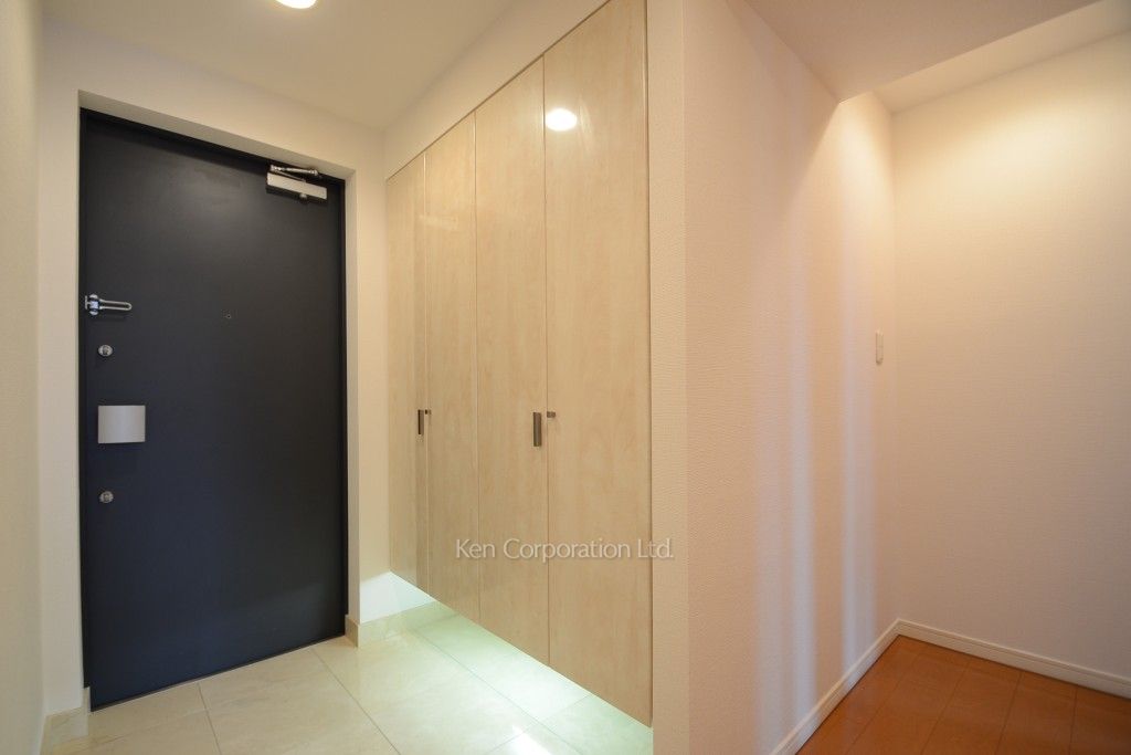 リエトコート アルクスタワーの写真 玄関 ※5階の同じ間取タイプを撮影。仕様が異なることがあります。