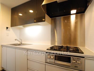 リエトコート アルクスタワーの写真 キッチン ※18階の同じ間取タイプを撮影。仕様が異なることがあります。