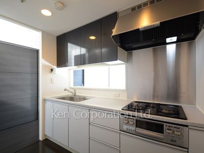 リエトコート アルクスタワーの写真 キッチン ※18階の同じ間取タイプを撮影。仕様が異なることがあります。