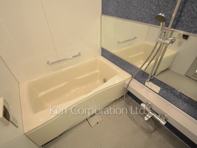 リエトコート アルクスタワーの写真 バスルーム ※18階の同じ間取タイプを撮影。仕様が異なることがあります。