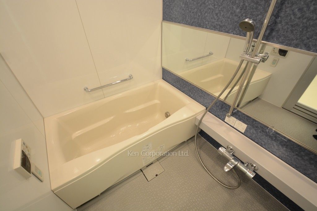 リエトコート アルクスタワーの写真 バスルーム ※18階の同じ間取タイプを撮影。仕様が異なることがあります。