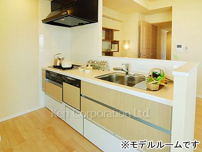 パークキューブ愛宕山タワーの写真 キッチン ※22階の同じ間取タイプを撮影。仕様が異なることがあります。
