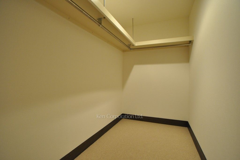 リバーポイントタワーの写真 ウォークインクローゼット