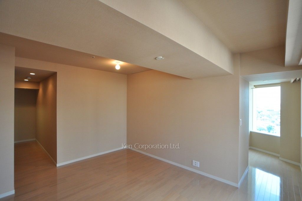 MY TOWER RESIDENCEの写真 リビングダイニング