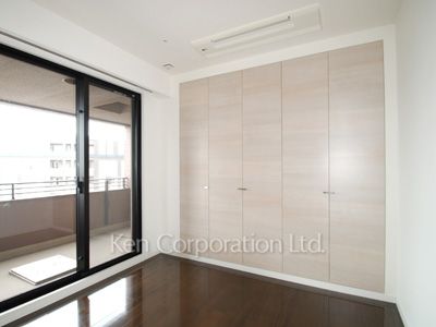 その他居室 ※12階の同じ間取タイプを撮影。仕様が異なることがあります。