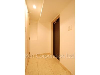 レジディア日本橋馬喰町の写真 玄関 ※8階の同じ間取タイプを撮影。仕様が異なることがあります。