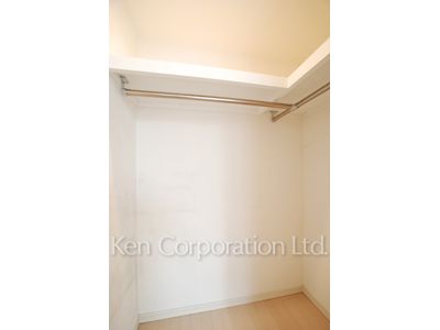 レジディア日本橋馬喰町の写真 ウォークインクローゼット ※7階の同じ間取タイプを撮影。仕様が異なることがあります。