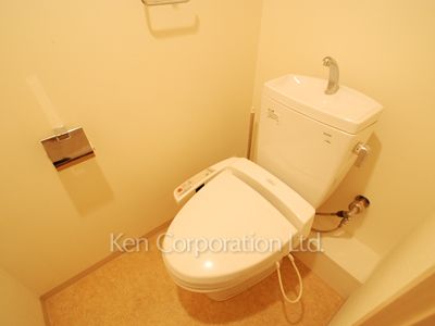トイレ ※14階の同じ間取タイプを撮影。仕様が異なることがあります。
