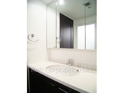 パウダールーム