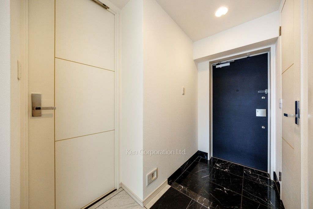 レジディア恵比寿南の写真 玄関